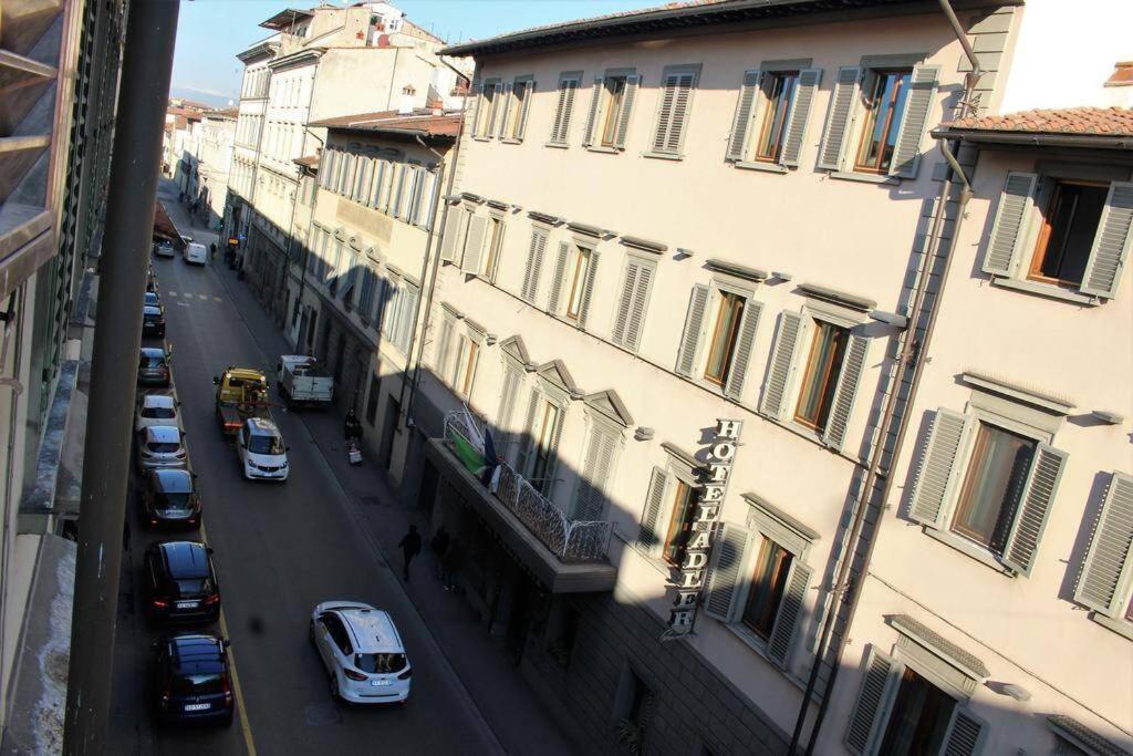 Santa Maria Novella Station Florentine Apartment Florence Exterior photo
